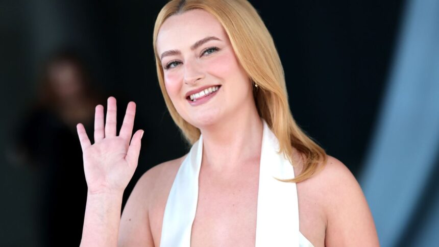 amelia dimoldenberg set for third stint as oscars social media ambassador and red carpet correspondent 6977c4fb4514c