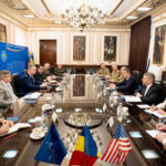 foto comandantul suprem al fortelor aliate nato in vizita la bucuresti ce a discutat generalul american cu ministrul apararii 696e8a4e7fdb9