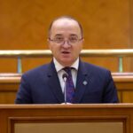 incredibil ce a patit un deputat aur la granita cu ucraina petru gabriel negrea a fost dezbracat la 13 grade si umilit desi a cazat pe banii lui sute de refugiati 697221271a756