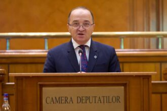 interdictie de intrare in ucraina si tratament umilitor aplicat unui deputat aur sustinator al drepturilor romanilor din bucovina de nord 697214fb90213