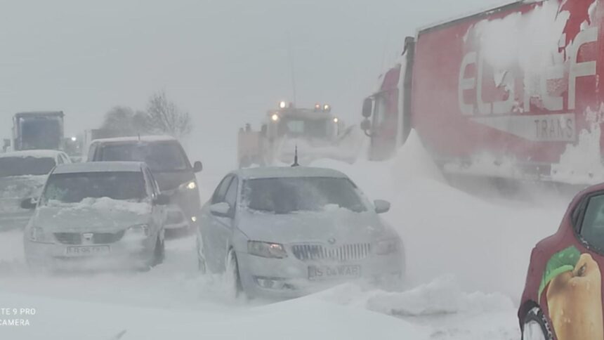 mai multe masini au ramas inzapezite in judetul botosani a fost necesara interventia pompierilor 6960a04a0397f