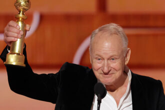stellan skarsgard jokes his famous children taught him what a bad father is as he accepts golden globe 696460d60bb92
