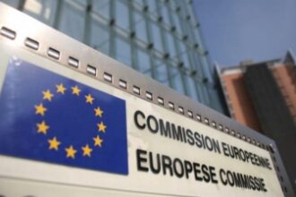 comisia europeana interzice distrugerea hainelor si incaltamintei nevandute cand intra in vigoare noile reguli 6989f66c9c7d0