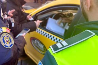 controale masive in trafic politia locala bucuresti verifica autorizatiile taxiurilor 698c3b61428ab