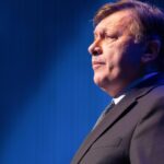 crin antonescu bolojan este in siajul gruparilor sorosiste pentru a scapa de el trebuie proteste in strada 699ed89262a49