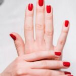 cum sa eviti exfolierea ojei si sa ti mentii manichiura intacta cat mai mult timp secretul pe care toate femeile trebuie sa l cunoasca 698f20050d505