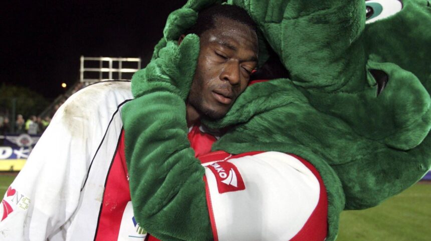 exclusiv ce mai face si cu ce se ocupa jeremie njock perla lui adrian mititelu de la universitatea craiova 6996ede62f156