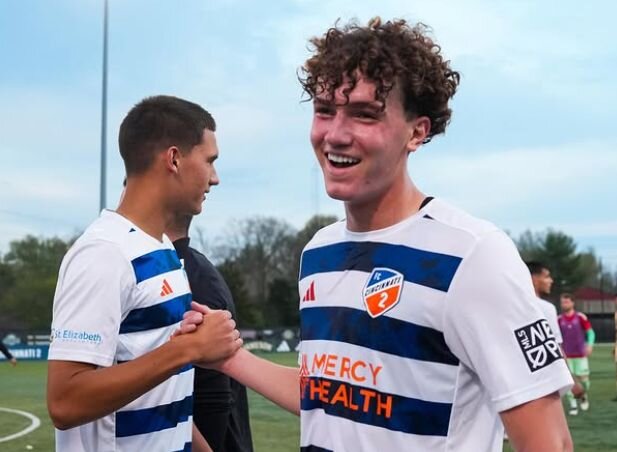 foto si video fratii chirila fara mila andrei si stefan protagonisti in champions league intr un 13 0 de poveste 69a045bbc41ca