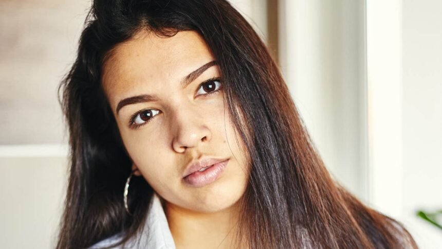 adults who were singled out felt unwanted as a child often develop these 11 destructive habits 69c4407ed1d3f