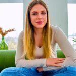 people who find family gatherings exhausting but show up anyway usually have these 11 exceptionally rare habits 69b2cfa9cda9e