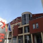 protest la complexul energetic oltenia angajatii cer demisia conducerii si pastrarea locurilor de munca 69a7fb99ddd24