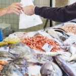 video pestele s a scumpit cu aproape 8 in februarie 2026 inainte de sarbatorile pascale cat ajunge pe masa romanilor 69c3bc88c8359