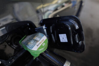 video pretul carburantilor ramane neschimbat fiscal nicusor dan exclude interventia statului asupra accizelor nici in minus nu putem 69aa6afbead9e