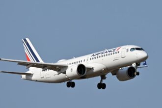 air france klm cuts capacity growth forecast amid expected 2 4bn fuel bill rise 69f3225e14ab7