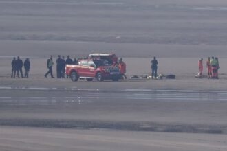 man arrested after four die trying to cross channel in small boat 69d93732ca393