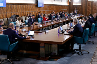 purtatoarea de cuvant a lui ilie bolojan intrebata despre atmosfera de la sedinta de guvern absolut cordiala 69e0fe33a327d