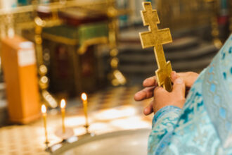 sambata mare rugaciunea care ii pregateste pe credinciosi pentru sarbatoarea invierii domnului 69da0f1bad9a9