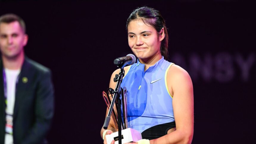 video exclusiv probleme de prima lume romanca din anglia emma raducanu incurcata de prea multi bani teoria lansata la povestile sport ro 69f31de3846b6