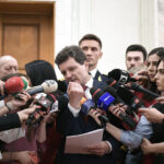 video suntem la inceputul unei crize presedintele preia rolul de mediator dar critica tensiunile psd pnl ne am intors la lupta veche 69e125ed744ad