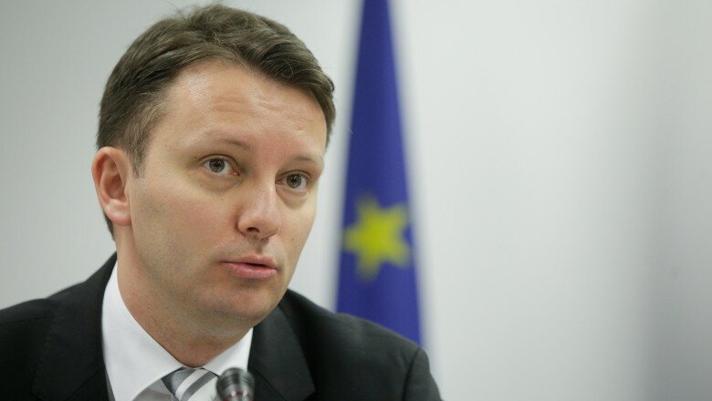 video nicusor dan a anuntat cand va semna decretul de desemnare a lui siegfried muresan pentru functia de prim ministru 6aacf6d73aa3c