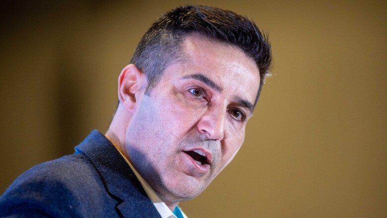 claudiu manda dupa decizia psd de a intra la guvernare romanii au nevoie de siguranta si de un guvern competent si credibil 6ad09fbcc2042